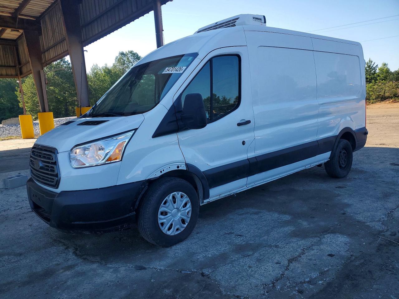 Salvage Ford Transit Image
