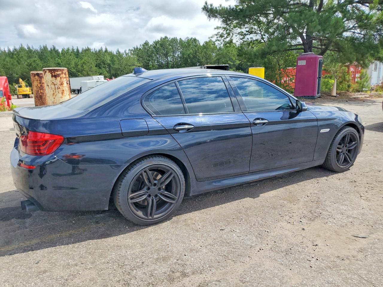 BMW 5 Series Xi