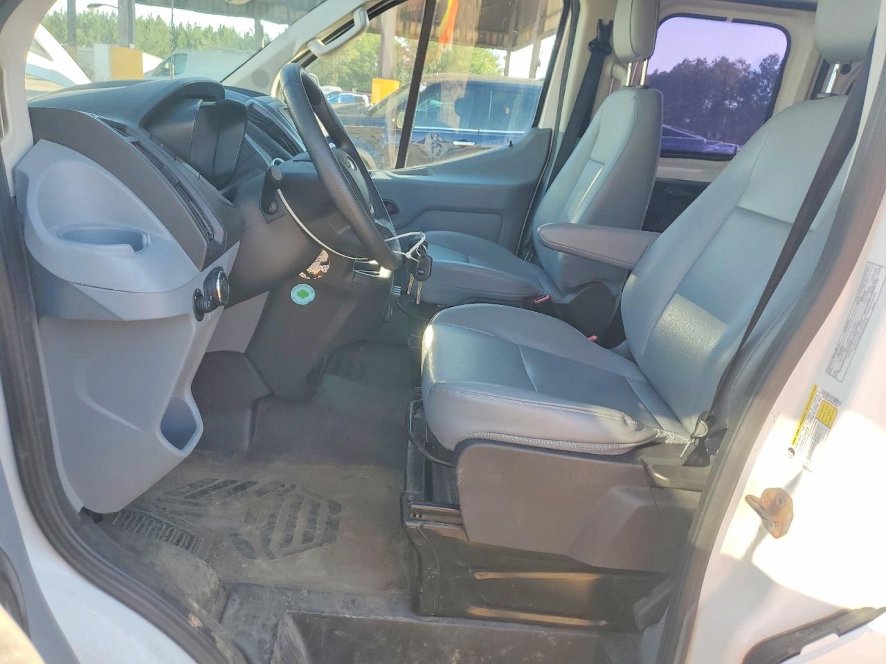 Ford Transit T-250