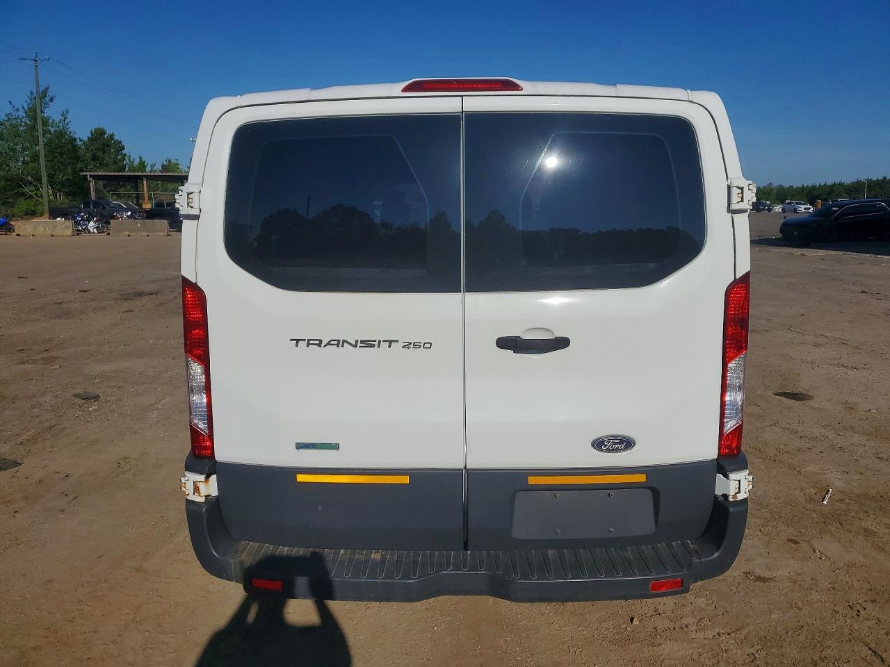 Ford Transit T-250