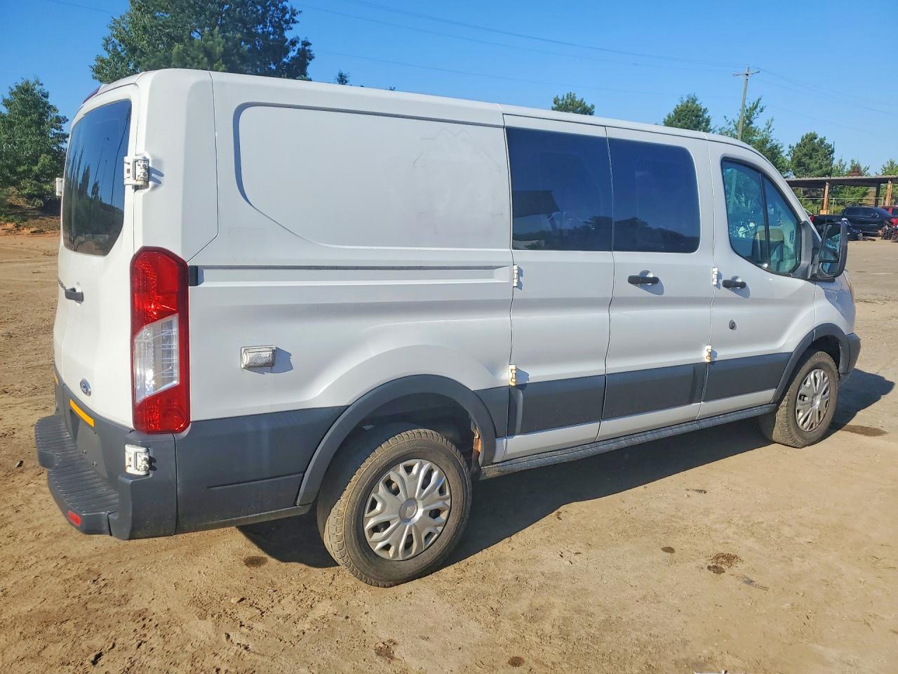 Ford Transit T-250