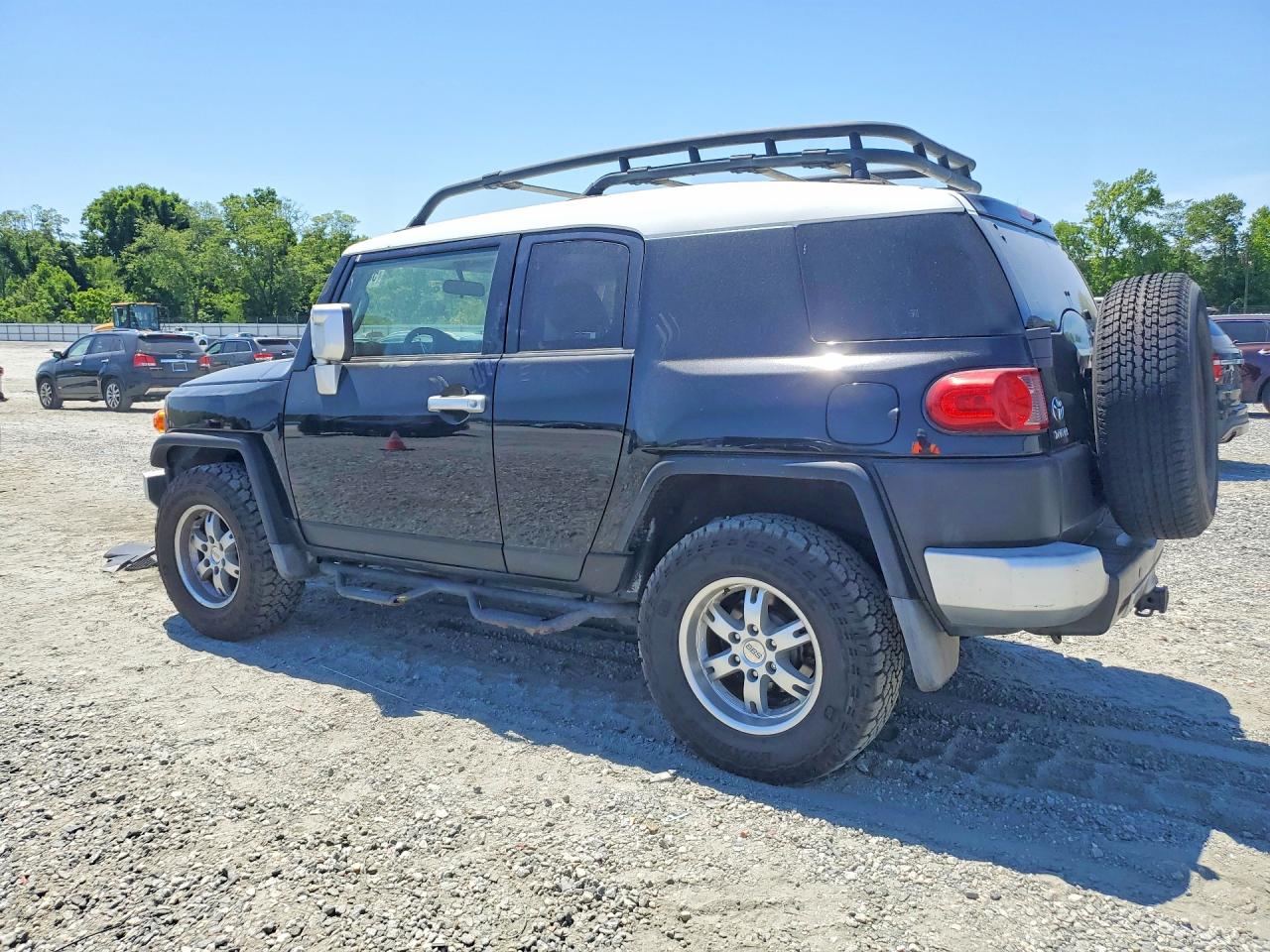 Toyota FJ Cruiser Base