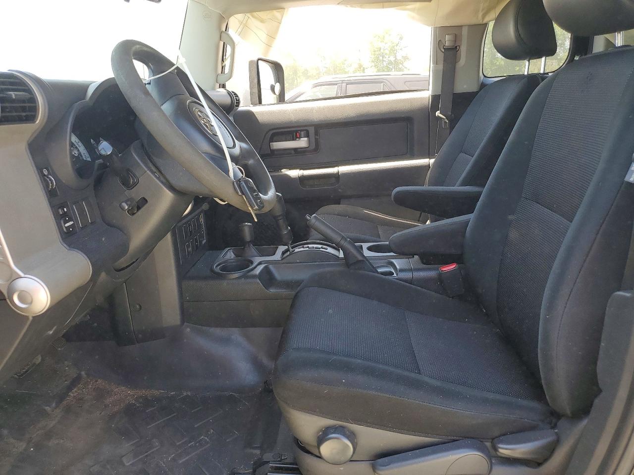 Toyota FJ Cruiser Base