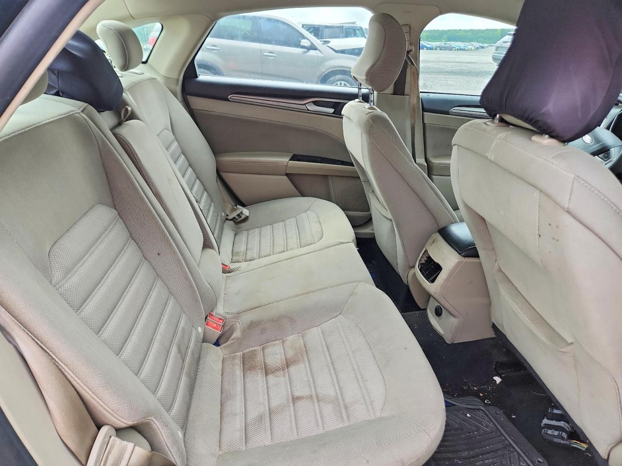 Ford Fusion Se