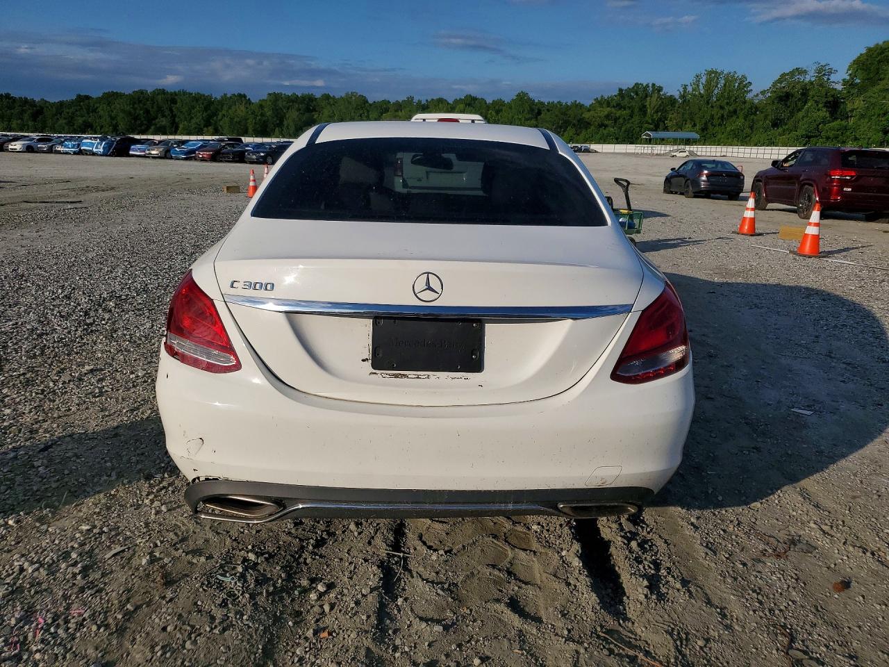 Mercedes-Benz C-Class 300
