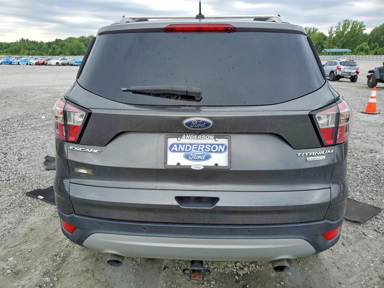 Ford Escape Titanium