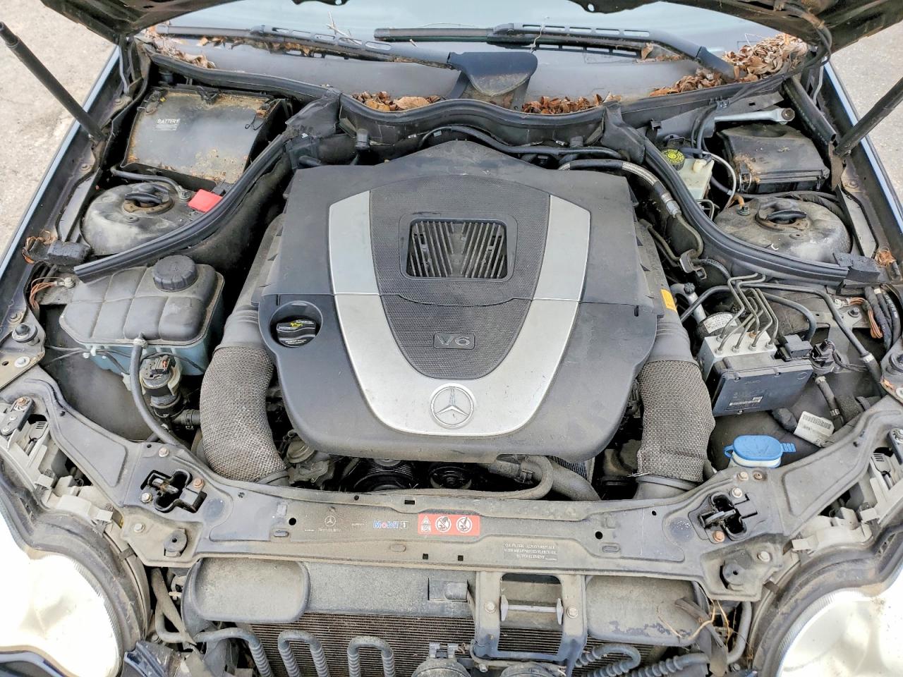Mercedes-Benz C-Class 230