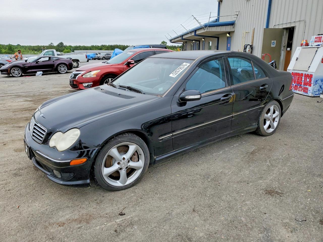 Salvage Mercedes-Benz C-Class Image