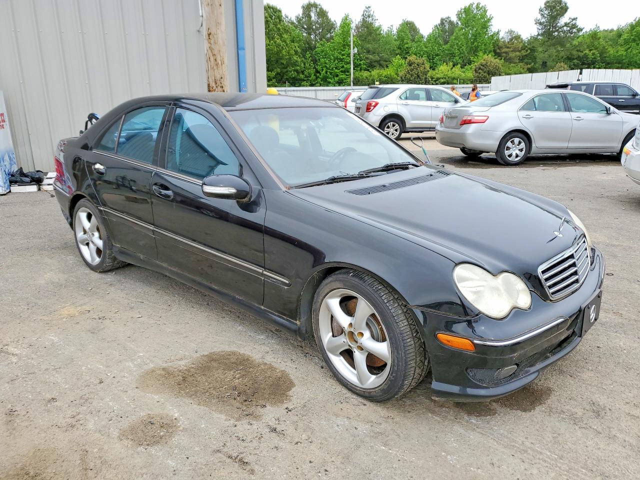 Mercedes-Benz C-Class 230
