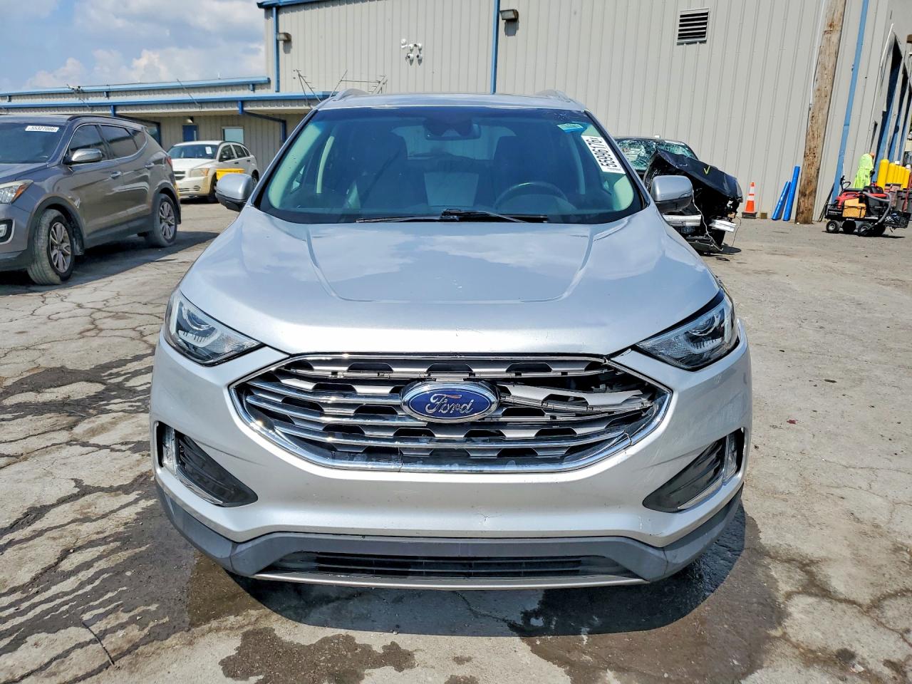 Ford Edge Titanium