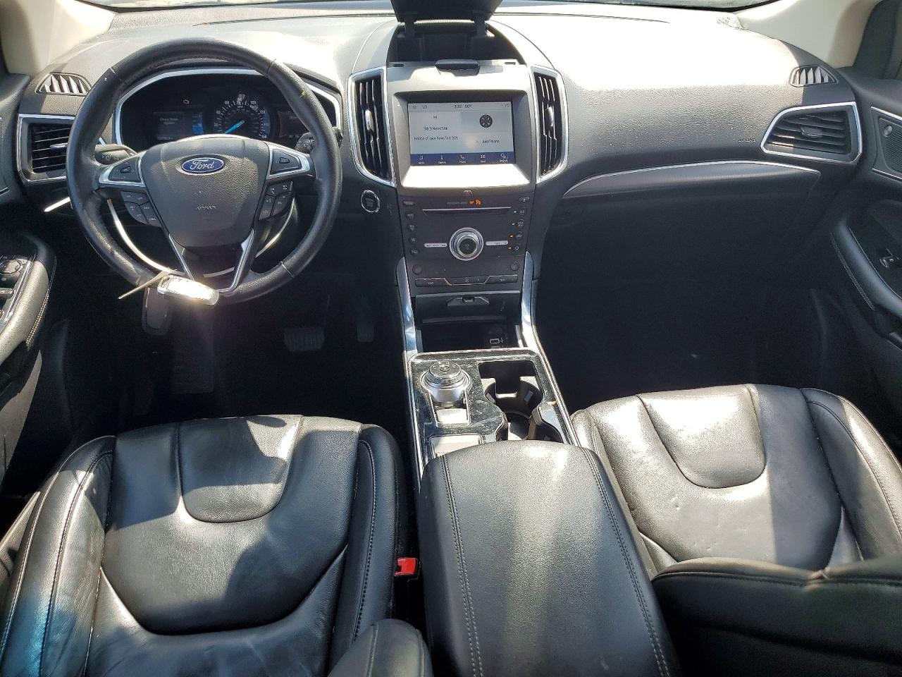 Ford Edge Titanium