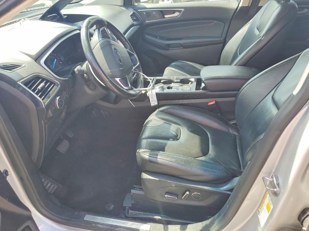 Ford Edge Titanium
