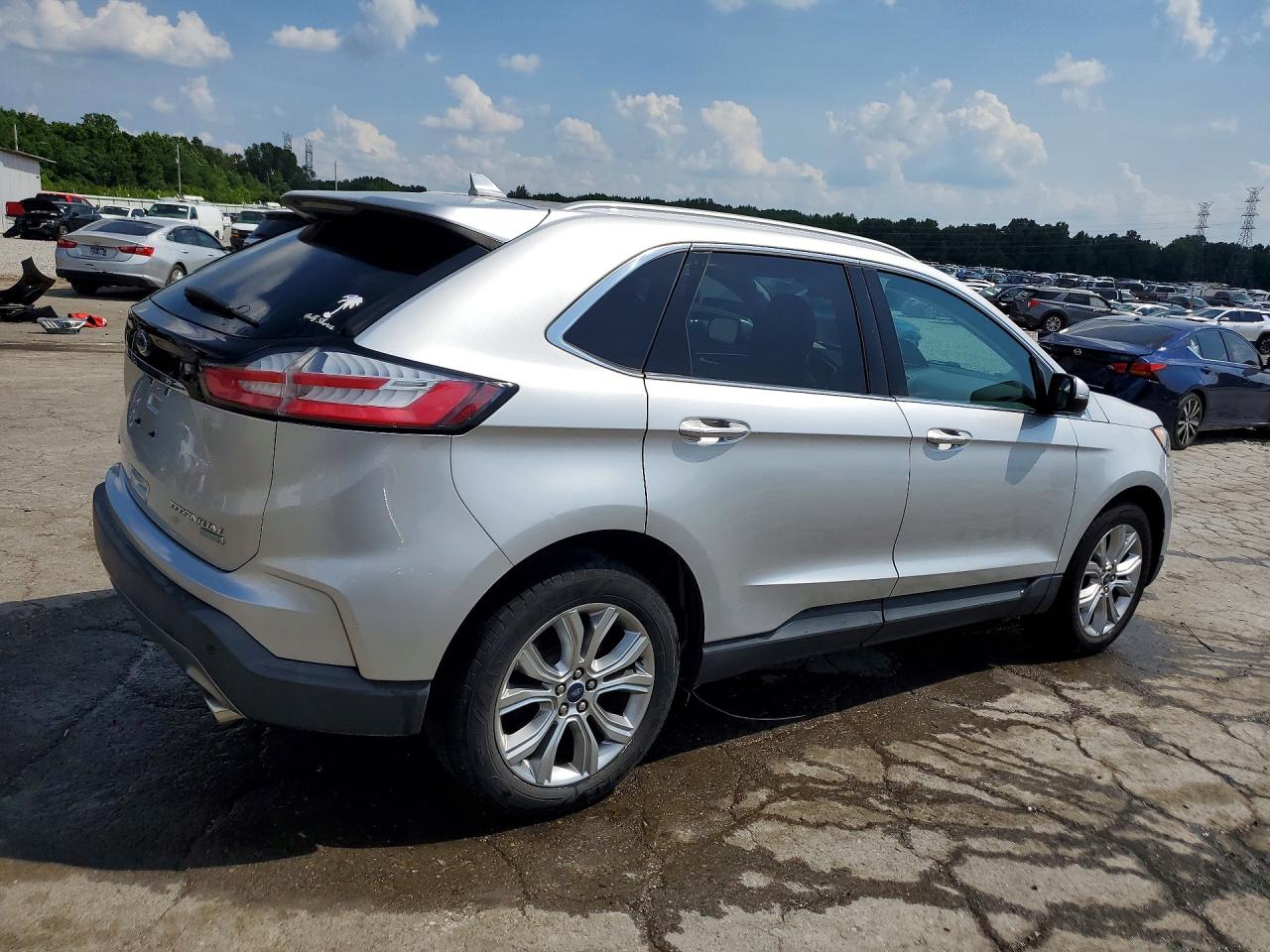 Ford Edge Titanium