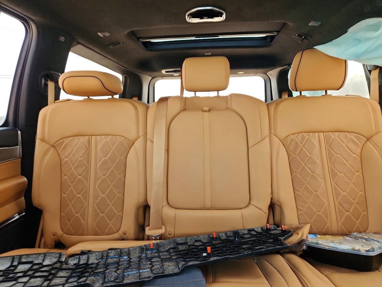 Jeep Grand Wagoneer Series Iii