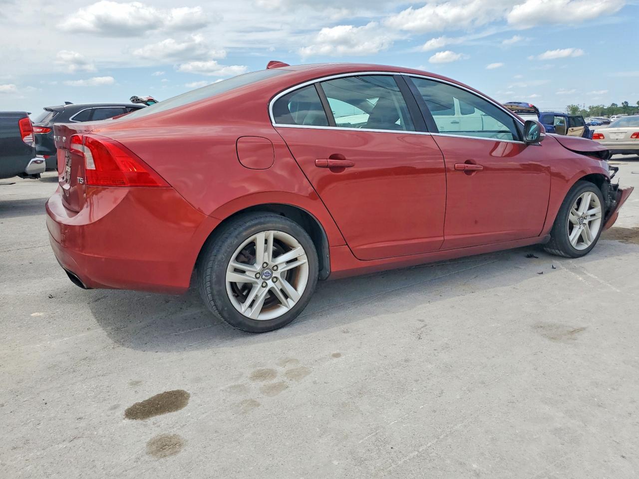 Volvo S60 T5