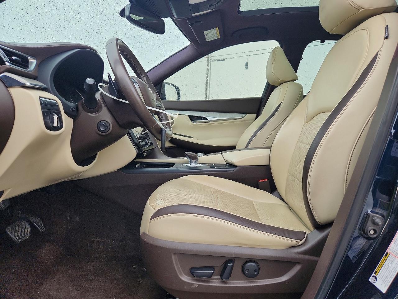 INFINITI Qx Pure