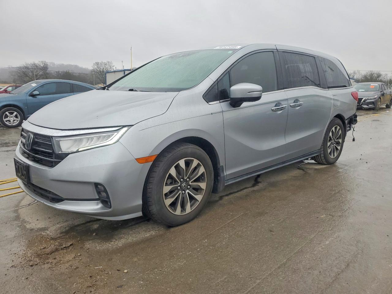 Salvage Honda Odyssey Image