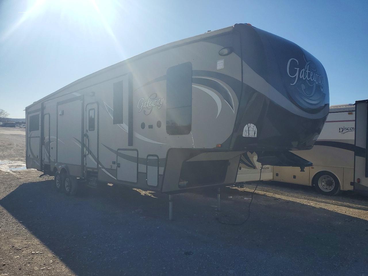 Salvage Heartland Rv S Recreation Image