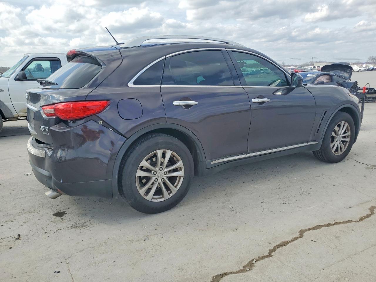 INFINITI Qx Base