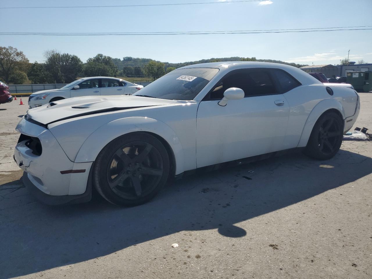 Salvage Dodge Challenger Image