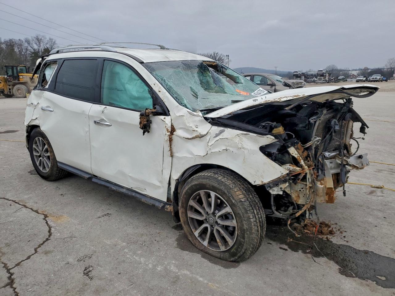 Nissan Pathfinder S