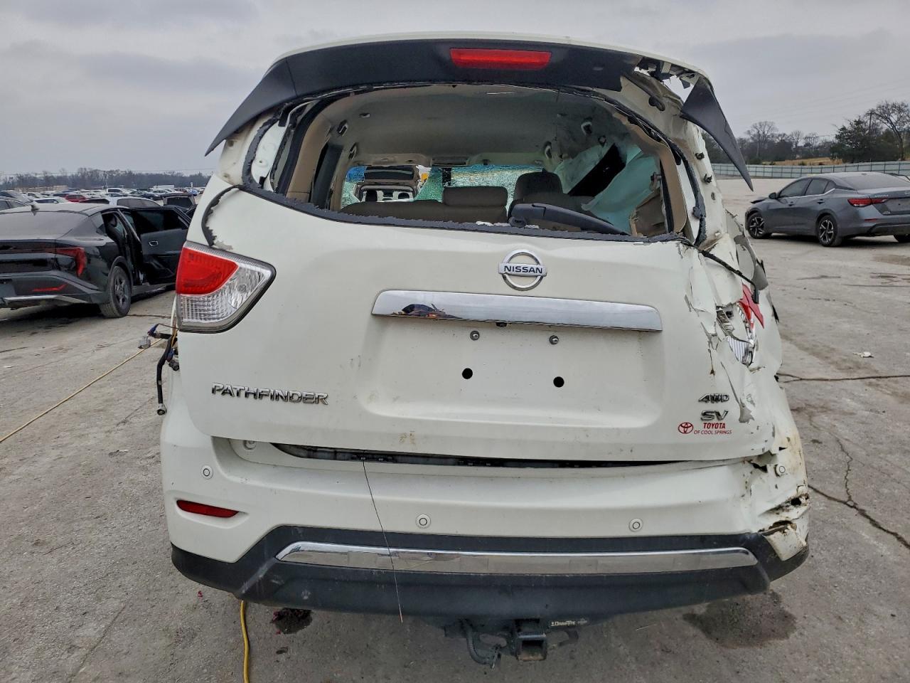 Nissan Pathfinder S