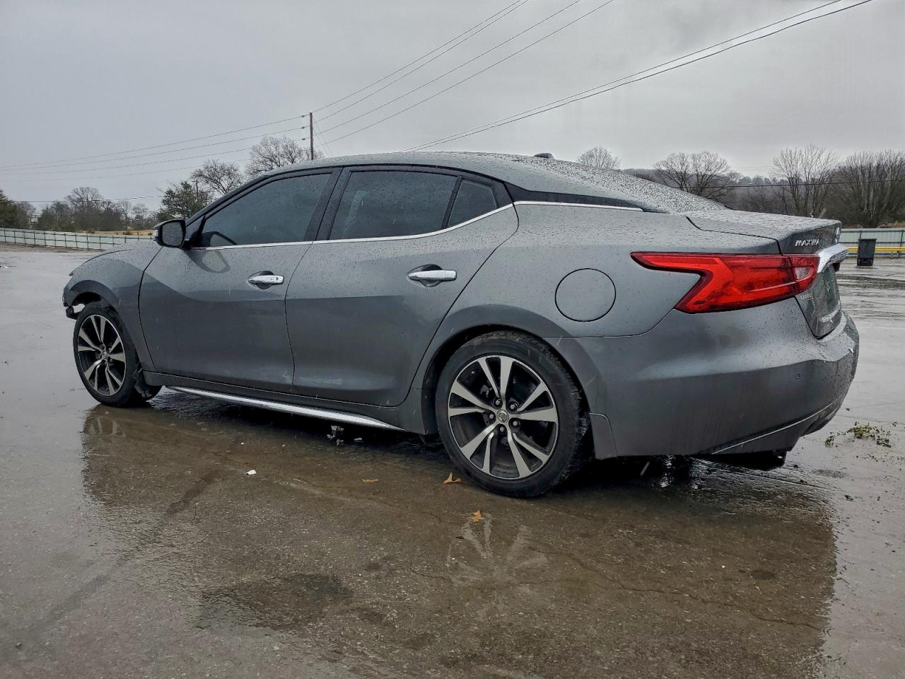 Nissan Maxima 3.5s