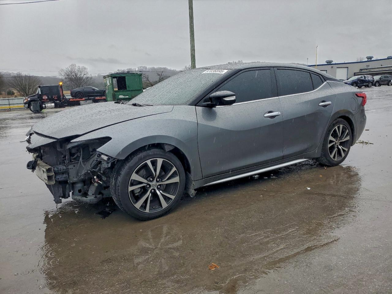 Salvage Nissan Maxima Image
