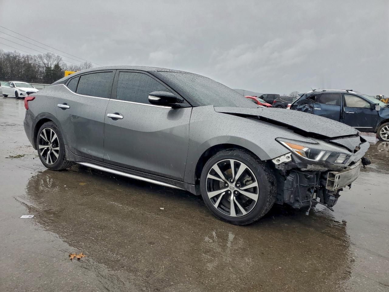 Nissan Maxima 3.5s