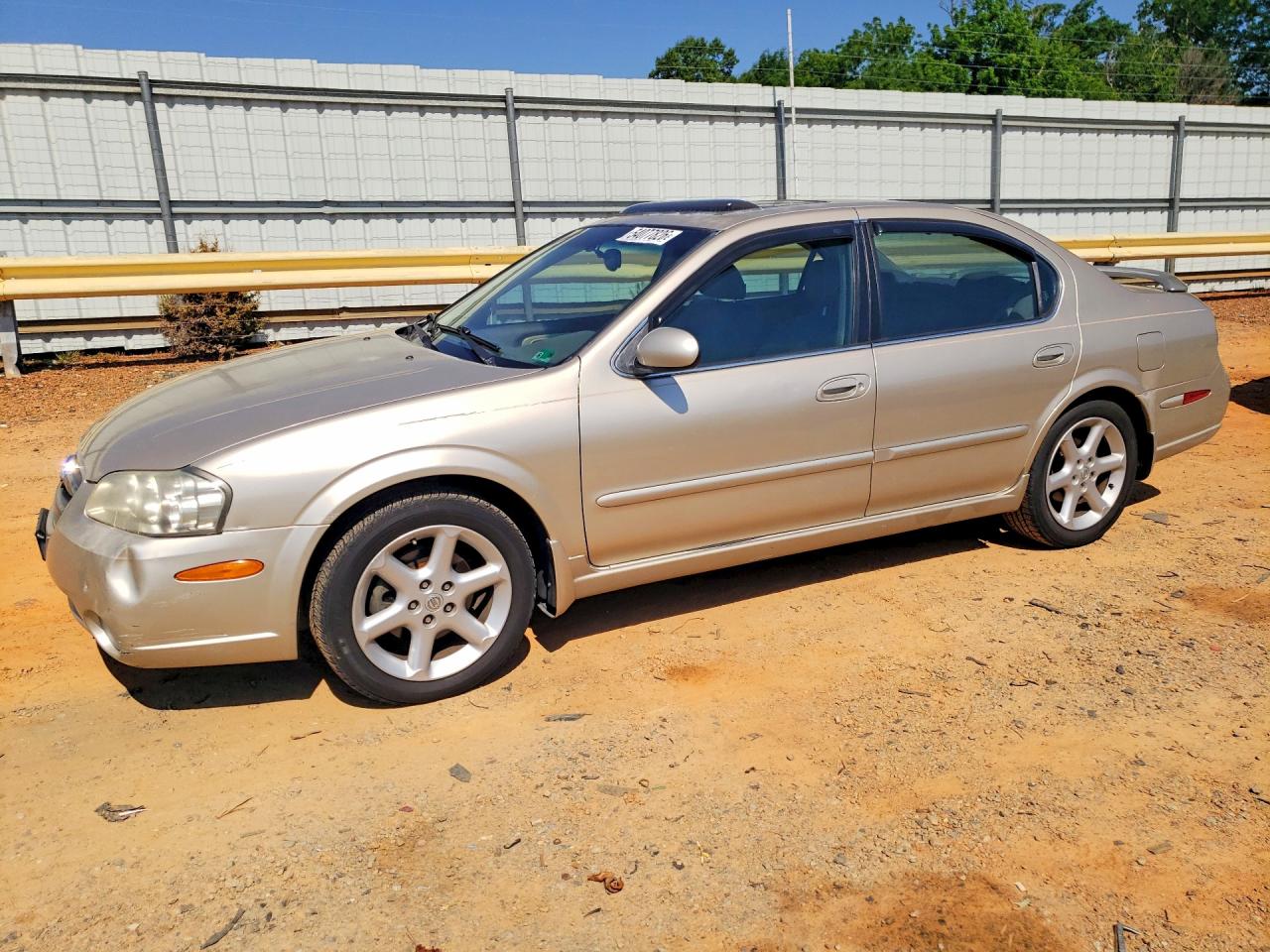 Salvage Nissan Maxima Image