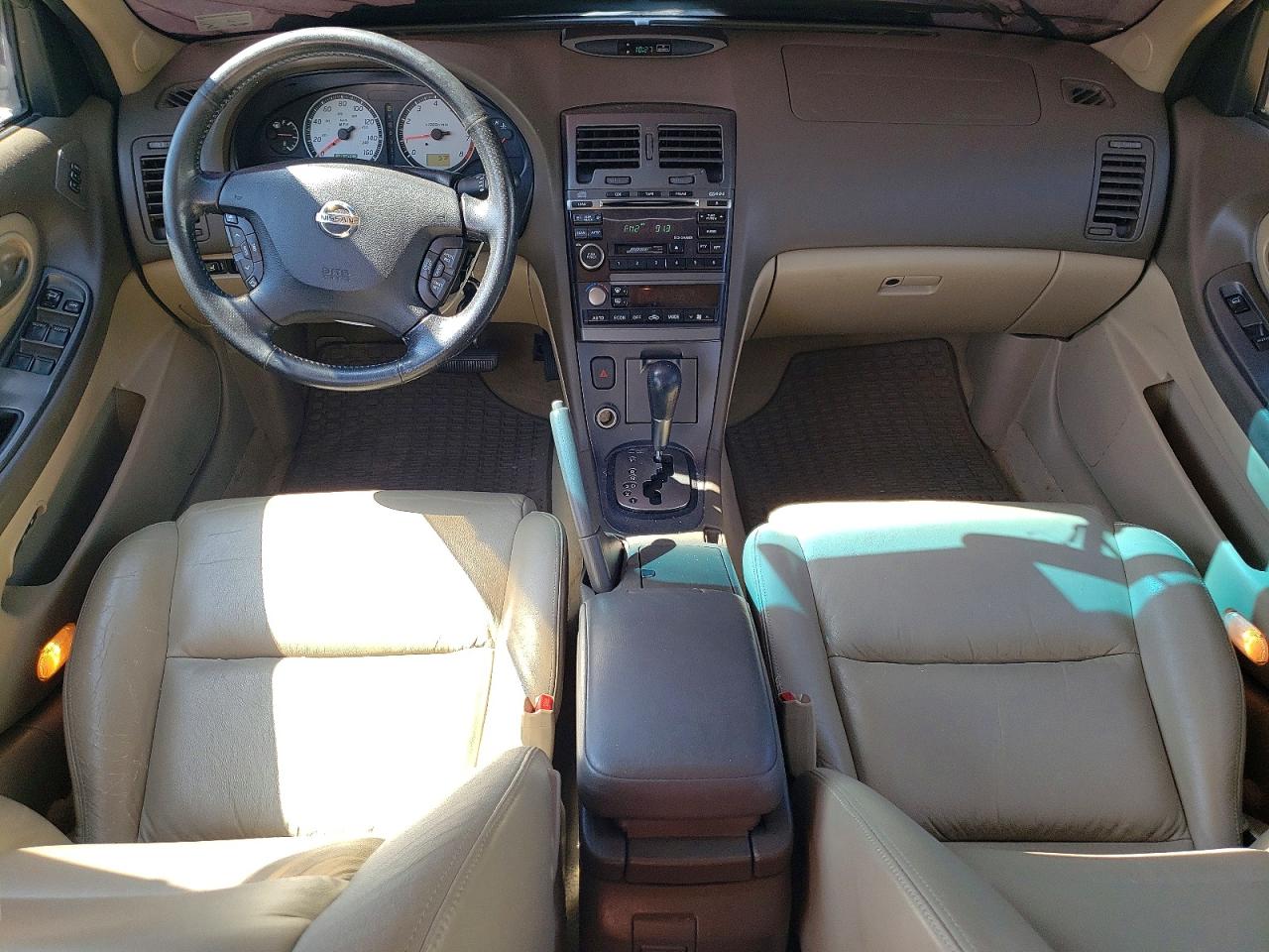 Nissan Maxima Gxe