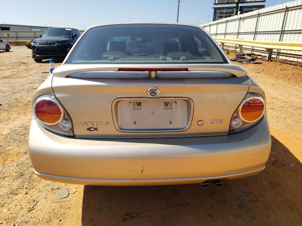 Nissan Maxima Gxe