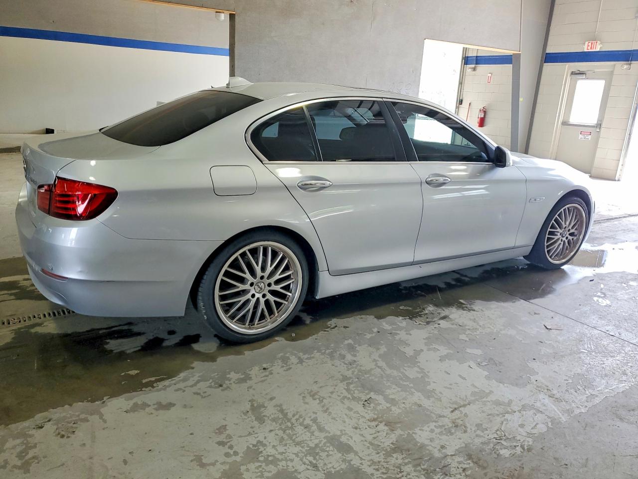 BMW 5 Series Xi