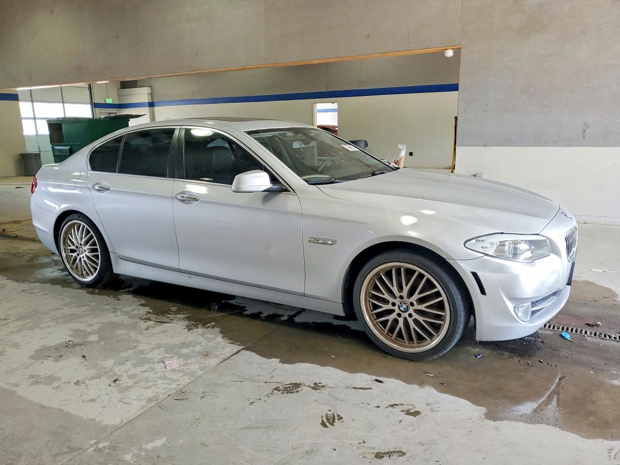 BMW 5 Series Xi