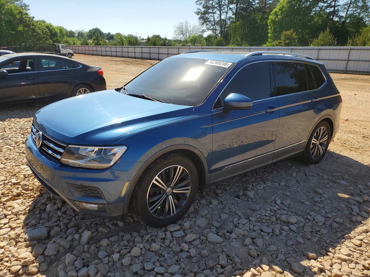 Salvage Volkswagen Tiguan Image