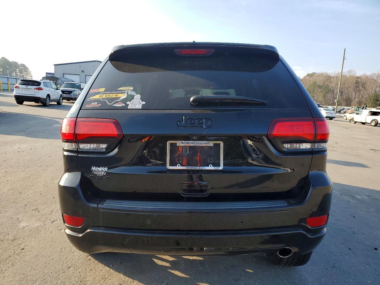 Jeep Grand Cherokee Laredo