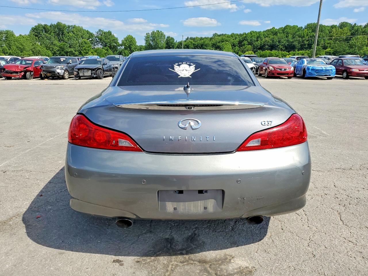 INFINITI G37