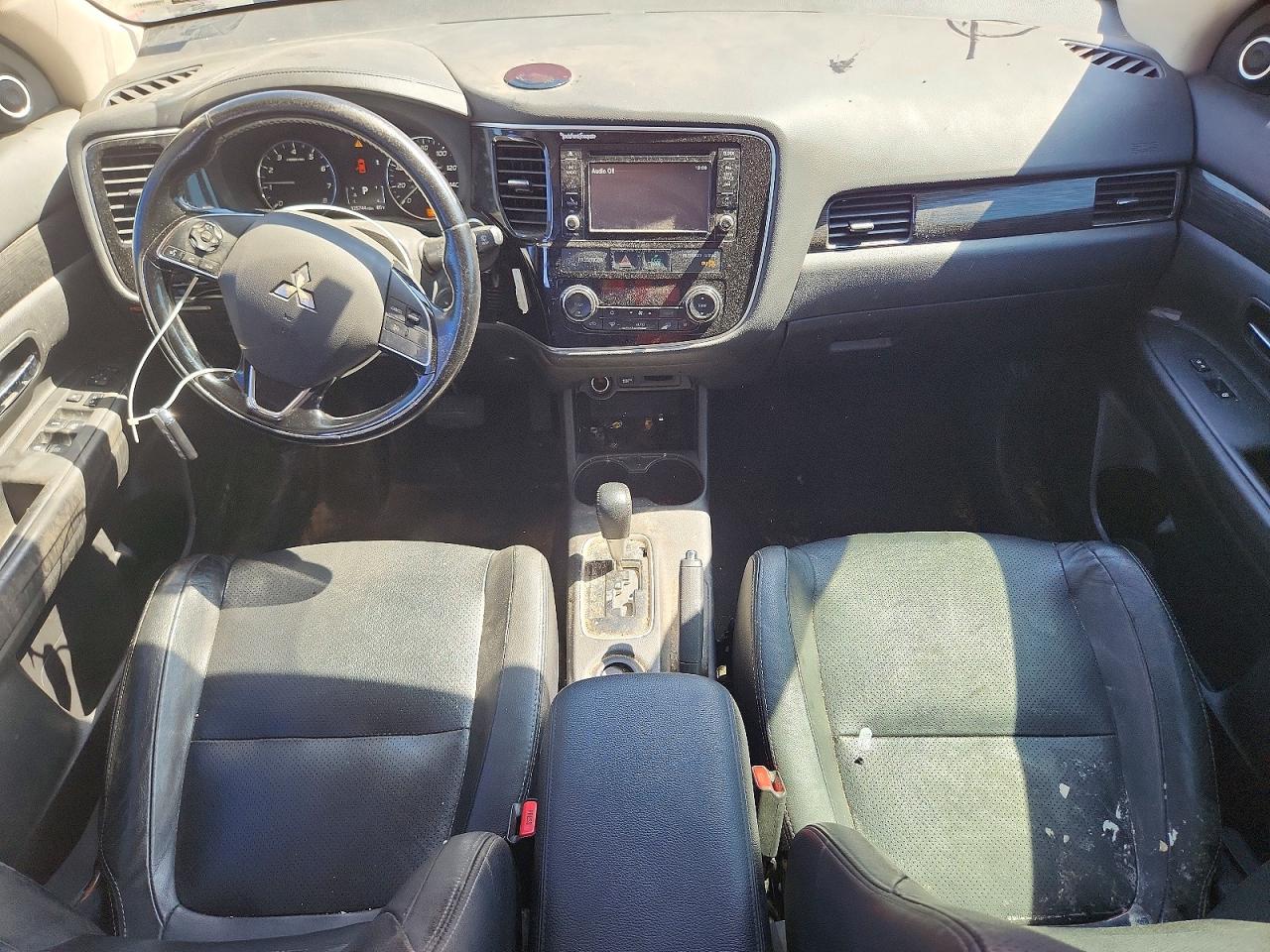 Mitsubishi Outlander Se
