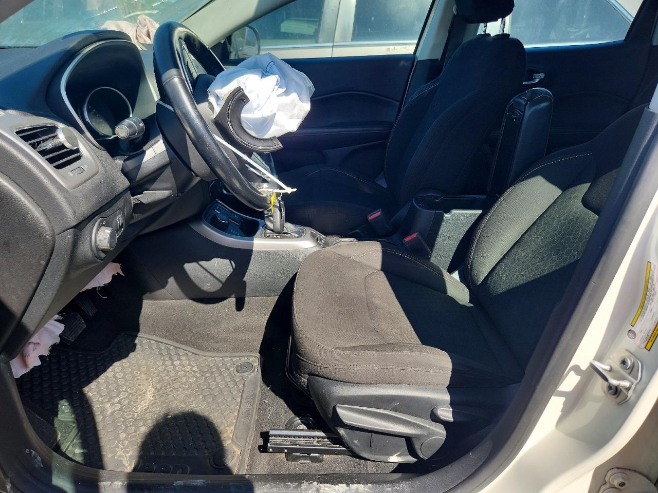 Jeep Compass Sport
