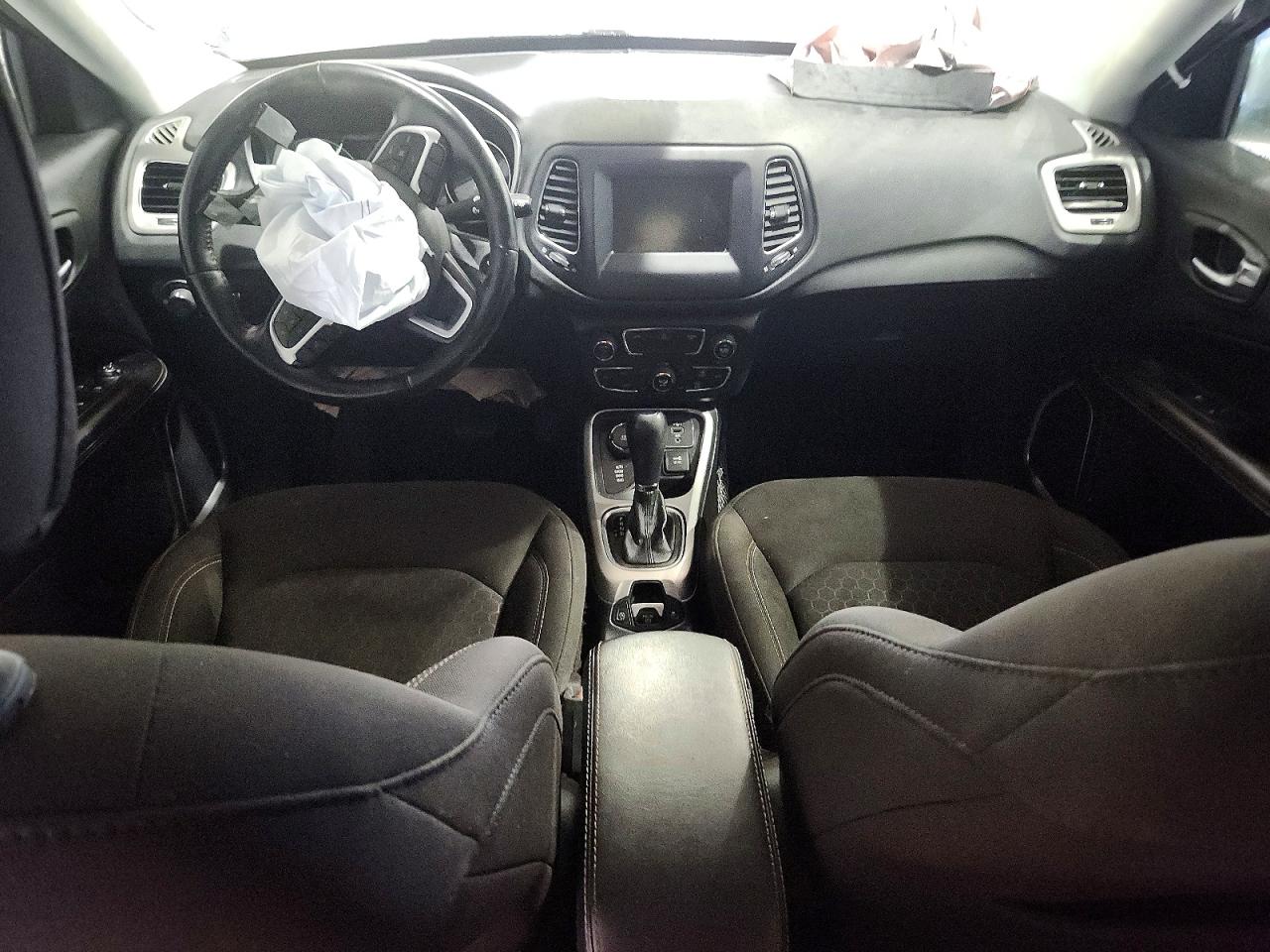 Jeep Compass Sport