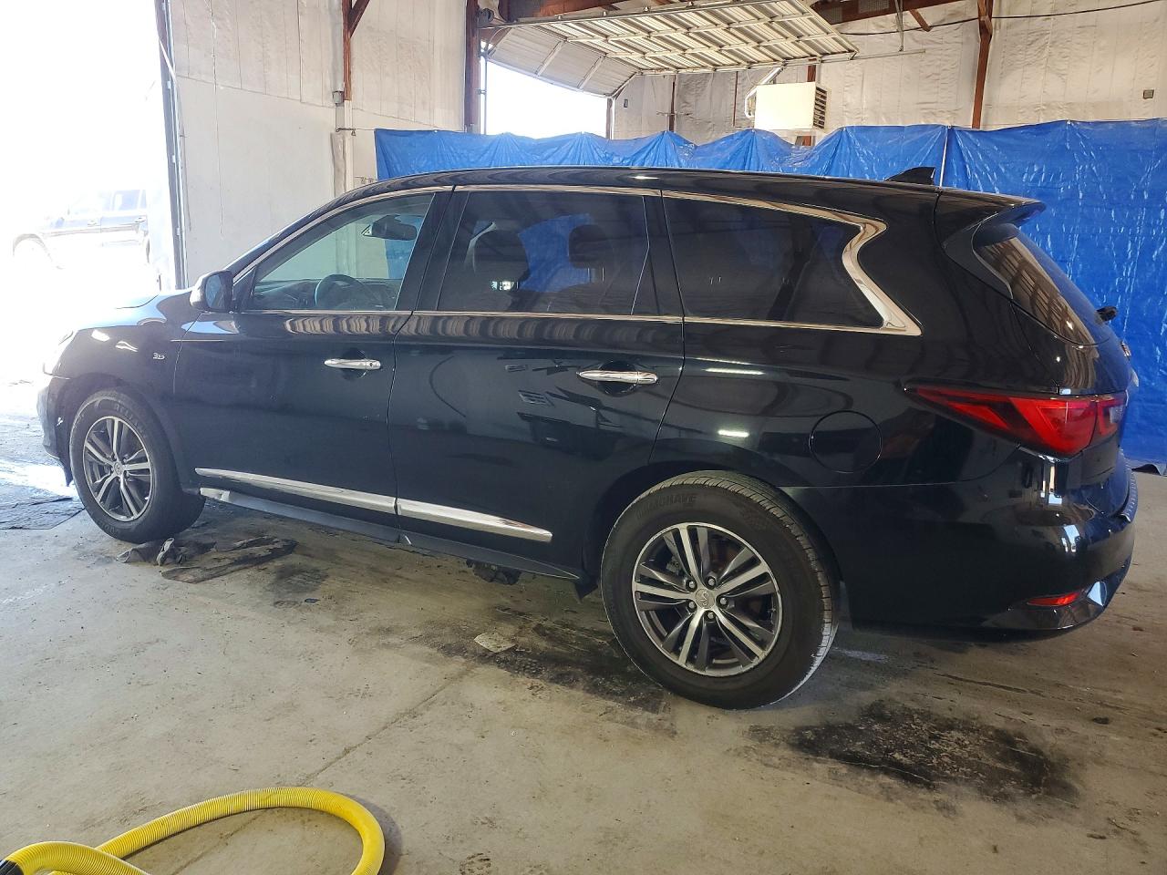 INFINITI Qx Pure