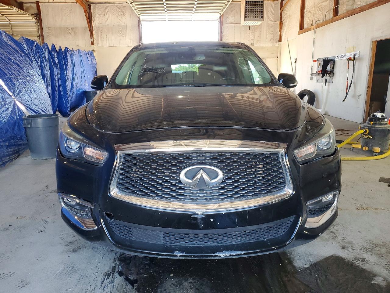 INFINITI Qx Pure