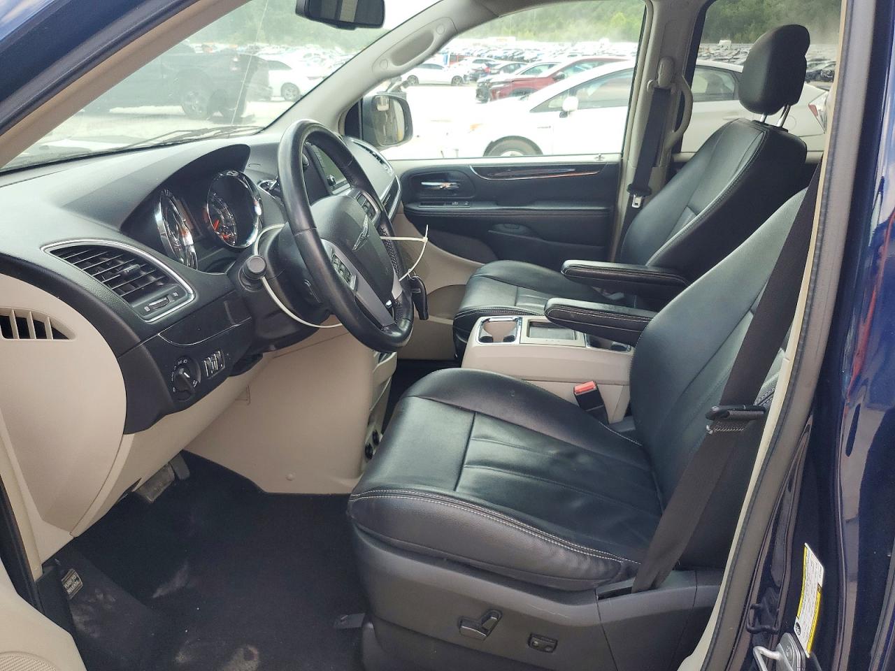 Chrysler Minivan Touring