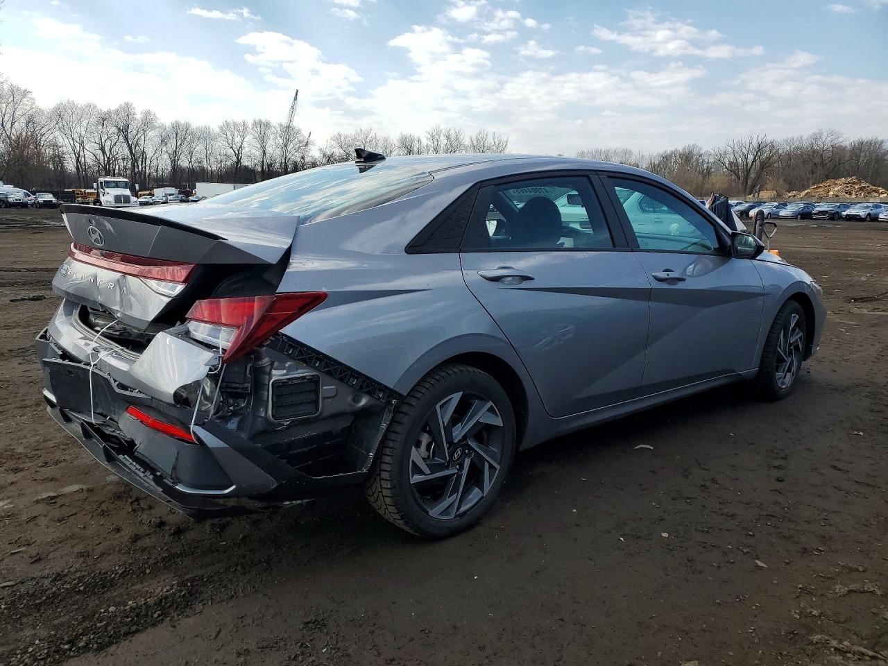 Hyundai ELANTRA Sel Sport