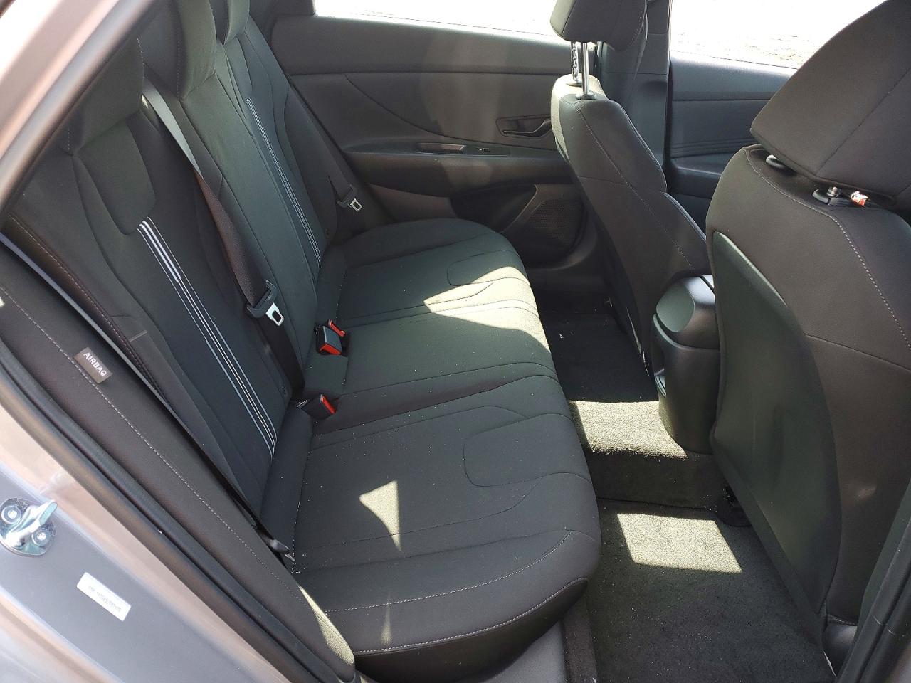 Hyundai ELANTRA Sel Sport