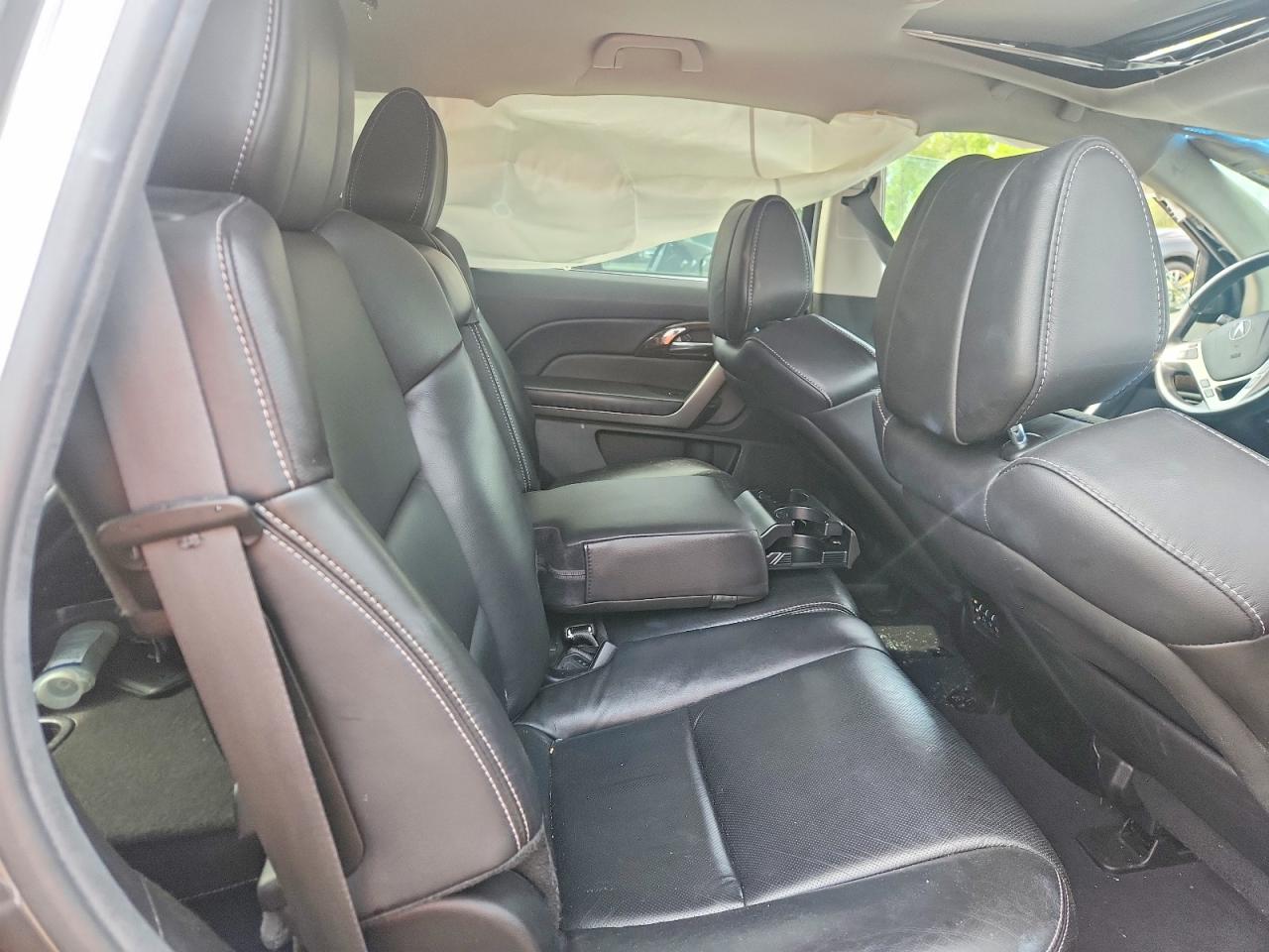 Acura MDX Advance