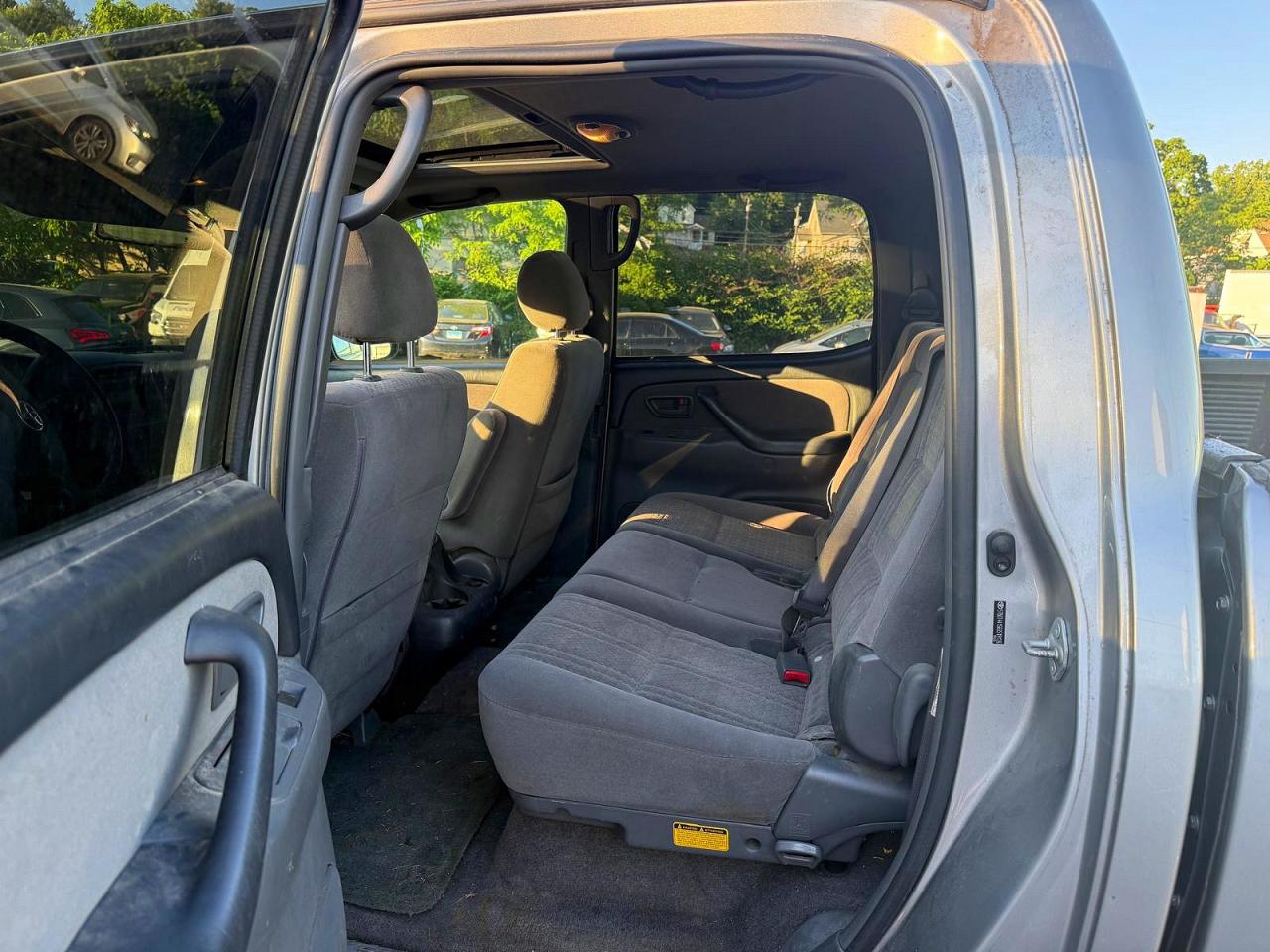 Toyota Tundra Double Cab Sr5