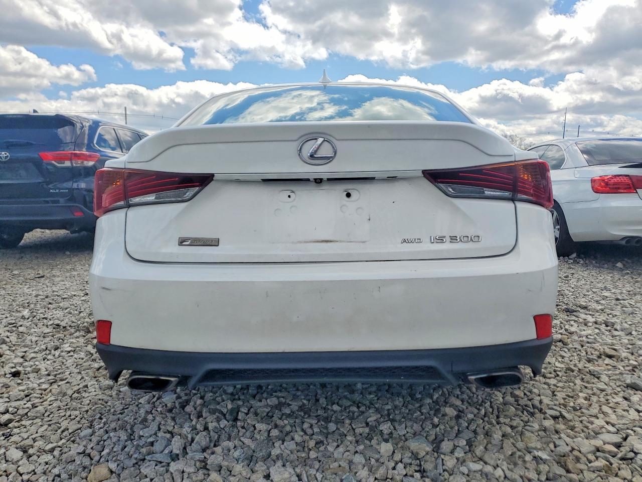Lexus Is Base