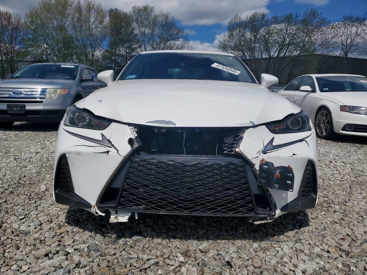 Lexus Is Base
