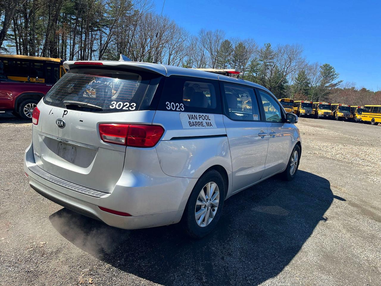 Kia Sedona L